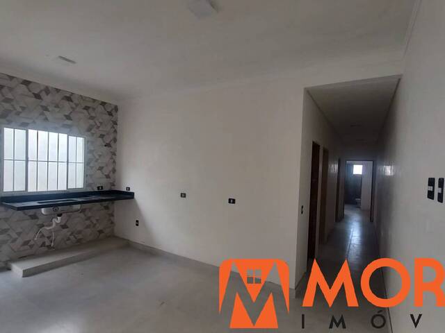 #3 - Casa para Venda em São José dos Campos - SP - 2