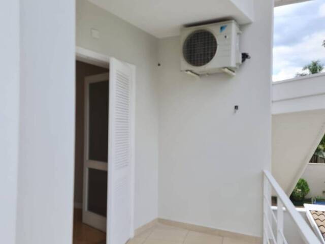 #21 - Casa para Locação em São José dos Campos - SP - 2