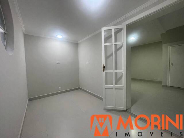 #23 - Casa para Venda em São José dos Campos - SP - 2