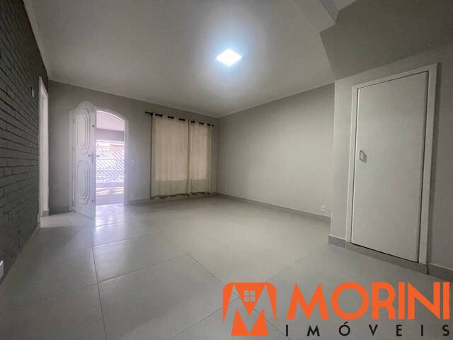 #23 - Casa para Venda em São José dos Campos - SP - 3
