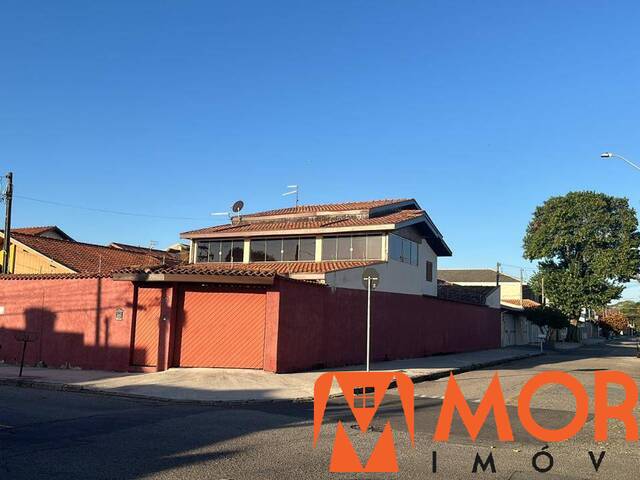 #26 - Casa para Venda em São José dos Campos - SP - 1