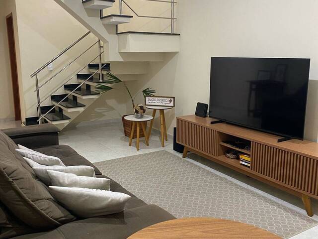 #42 - Casa para Venda em São José dos Campos - SP - 2