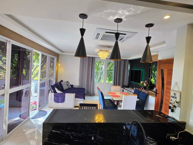 #45 - Casa para Venda em São José dos Campos - SP - 2