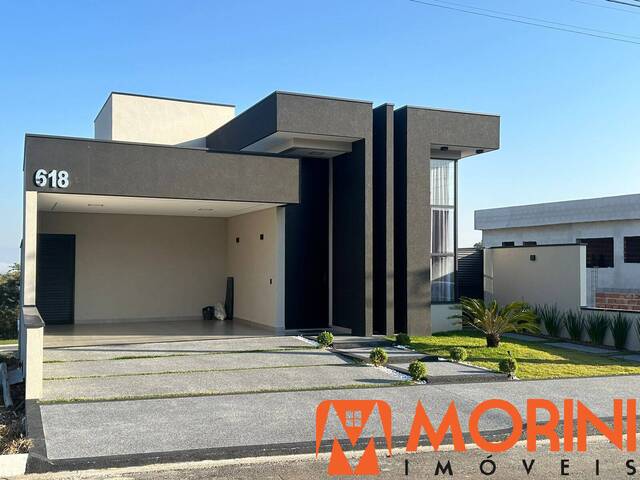 #51 - Casa para Venda em Caçapava - SP