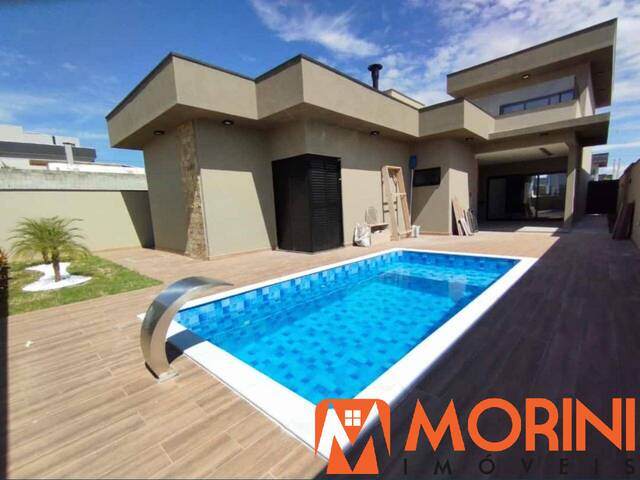 #53 - Casa para Venda em Caçapava - SP - 1