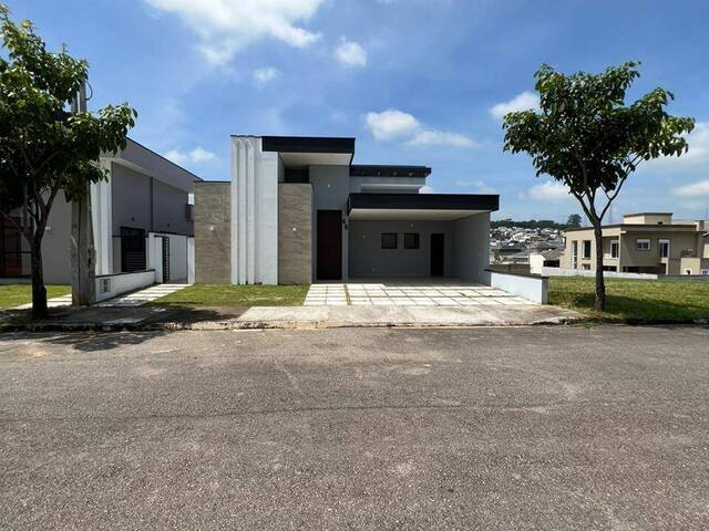 #65 - Casa para Venda em Caçapava - SP - 1