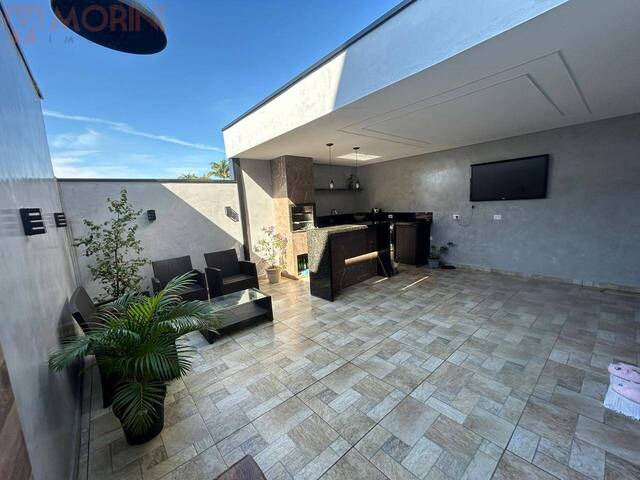 #139 - Casa em condomínio para Venda em São José dos Campos - SP
