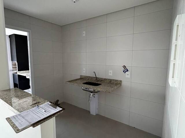 Apartamento para Venda em São José dos Campos - 4