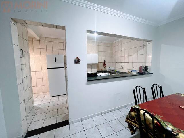 Casa para Venda em São José dos Campos - 5