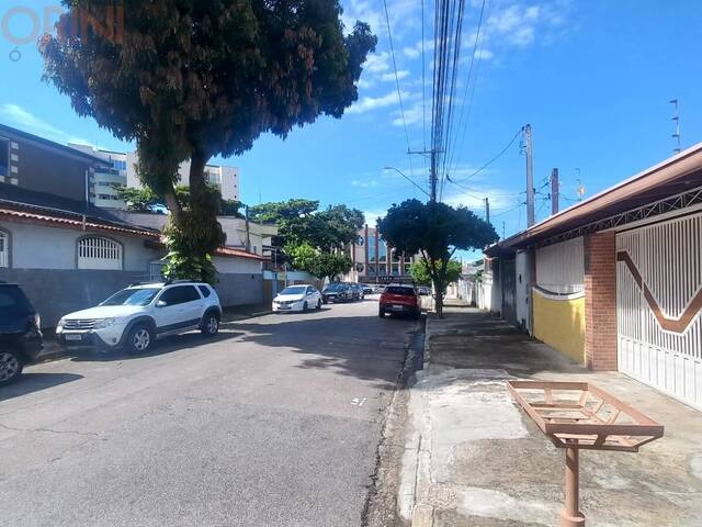 Casa para Venda em São José dos Campos - 5
