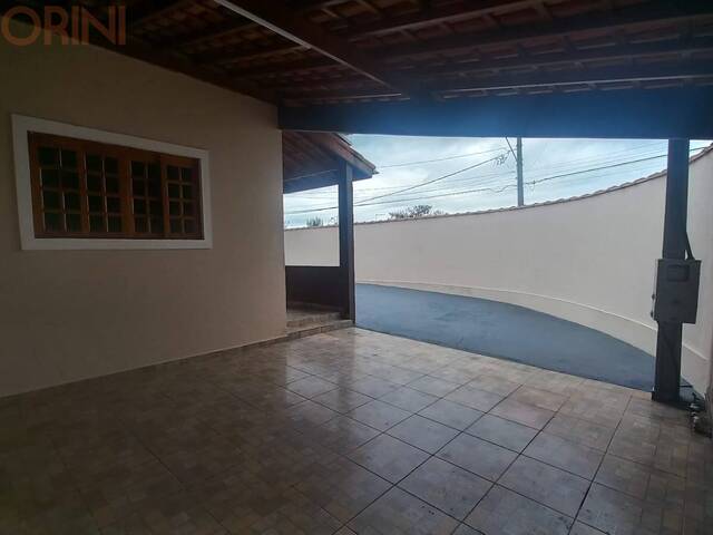 Casa para Venda em São José dos Campos - 4