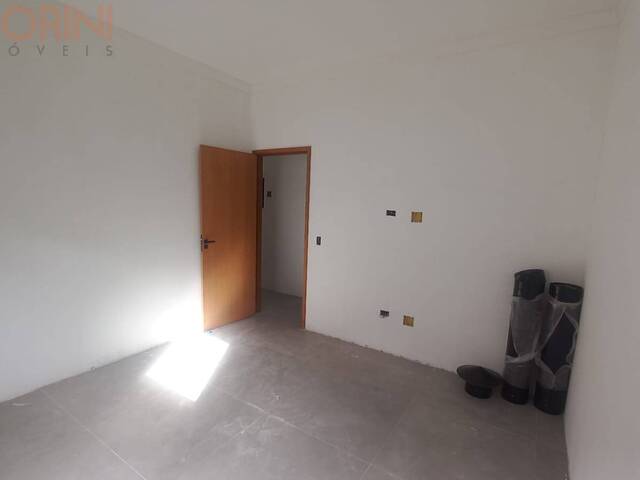 Casa para Venda em São José dos Campos - 4
