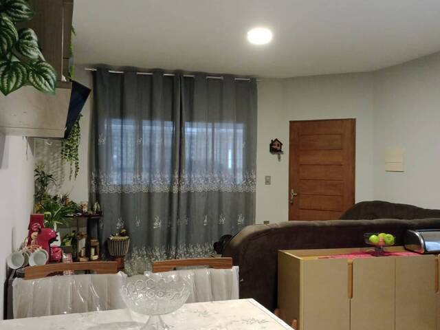 Casa para Venda em São José dos Campos - 3