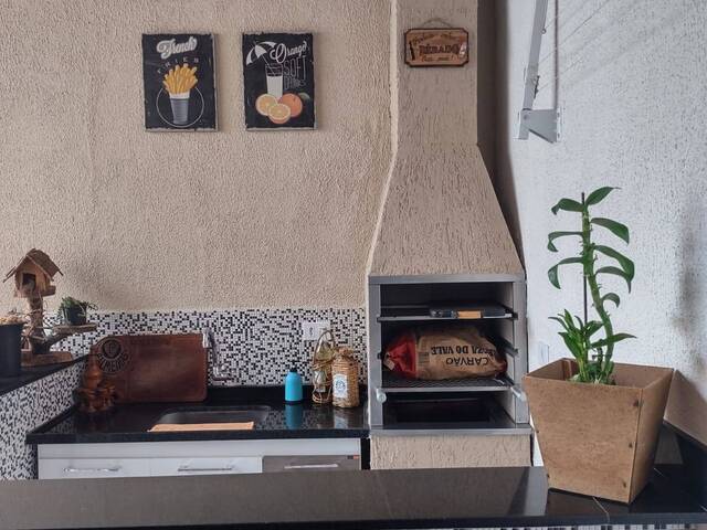 Casa para Venda em São José dos Campos - 3