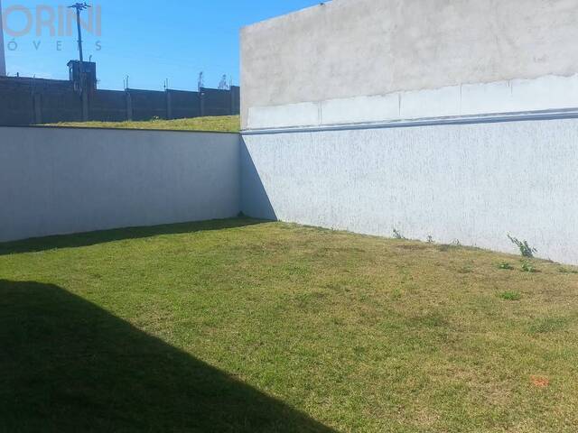 #210 - Casa em condomínio para Venda em Caçapava - SP - 2